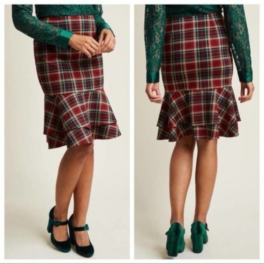 Modcloth Plaid Ruffle Skirt